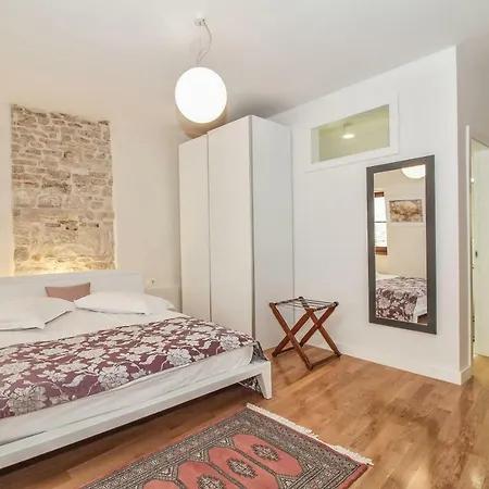 Holiday home Castel